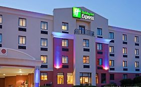Holiday Inn Express Saugus Massachusetts